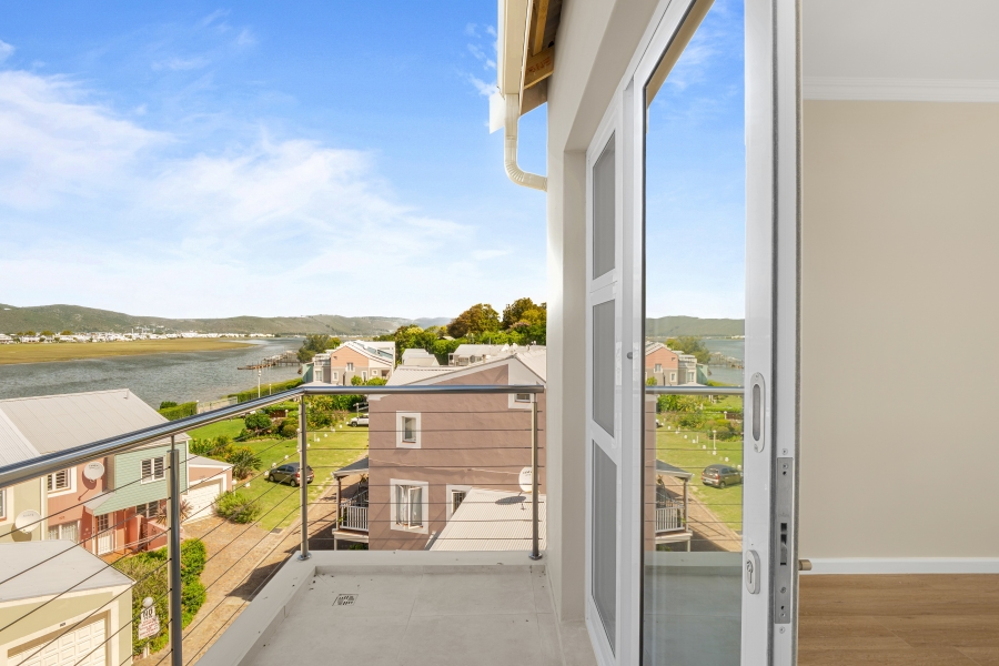 3 Bedroom Property for Sale in Costa Sarda Western Cape